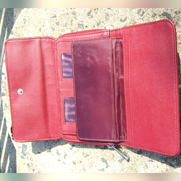 Wallet - Picture 15 of 15
